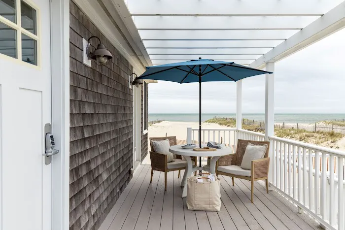 Inn on the Beach 5