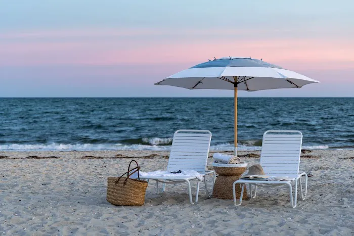 Inn on the Beach 5