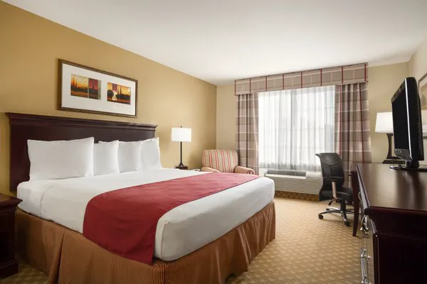 Country Inn & Suites by Radisson, Washington at Meadowlands, PA 4