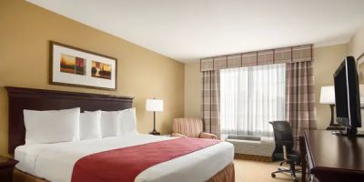 Country Inn & Suites by Radisson, Washington at Meadowlands, PA