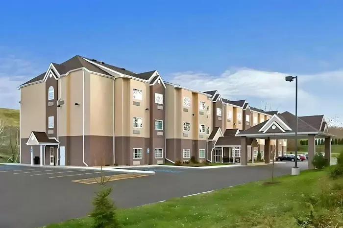 Quality Inn & Suites 4