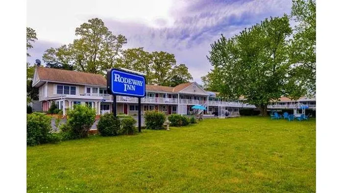 Rodeway Inn Orleans - Cape Cod 5