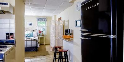 Sesuit Harbor House