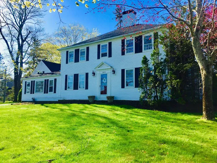 Sesuit Harbor House 5