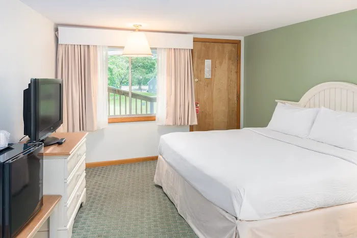 Ocean Park Inn Cape Cod 4
