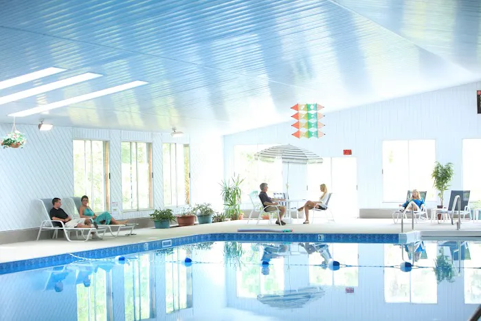 Even'tide Resort & Cottages 4