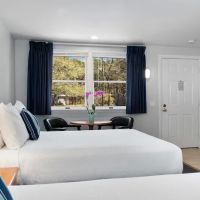 Even'tide Resort & Cottages ico