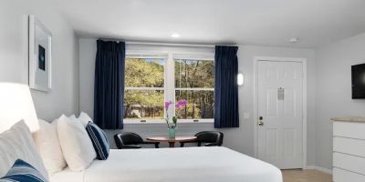 Even'tide Resort & Cottages