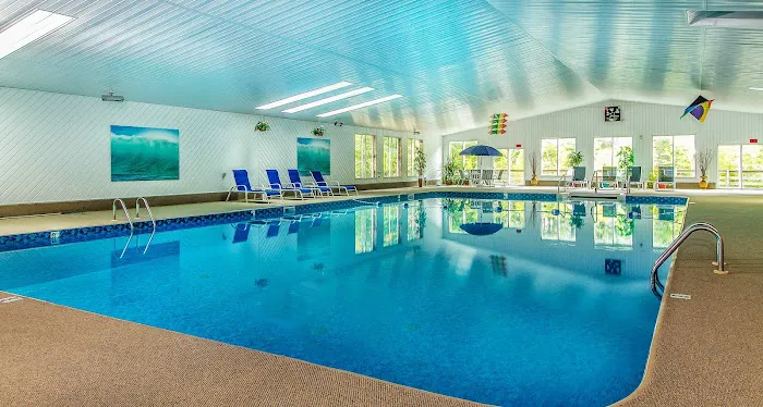 Even'tide Resort & Cottages 4