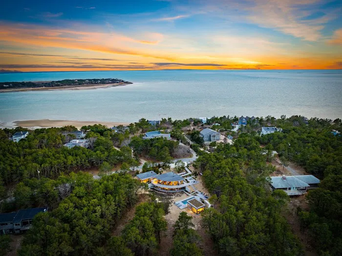 Wander Cape Cod Oasis 4