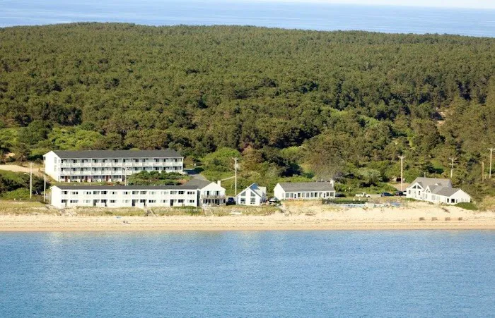 Horizons Beach Resort 5