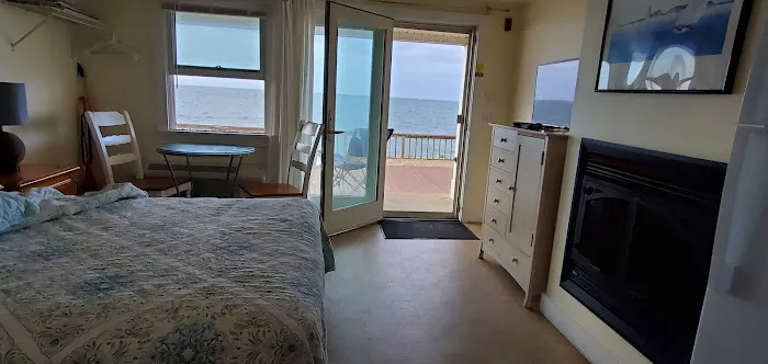 Crow's Nest Resort 5