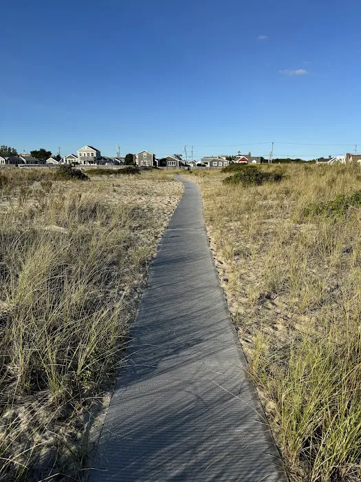 Truro Beach Cottages 5