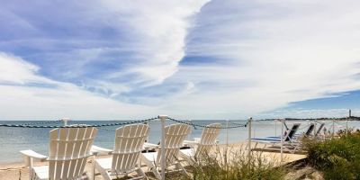 Breakwater Hotel