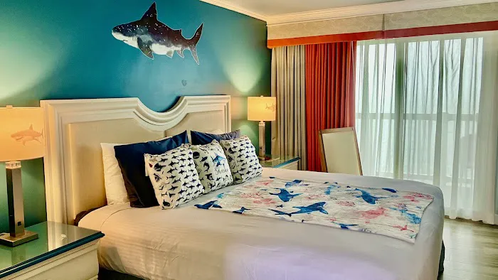 Surfside Hotel and Suites 5
