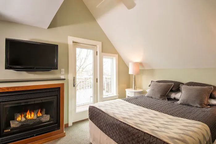 8 Dyer Hotel 5