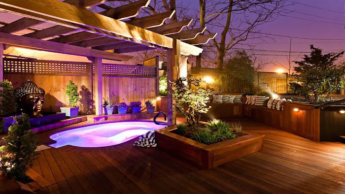 Crowne Pointe Hotel & Spa 5