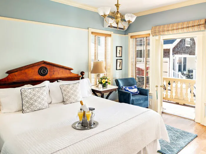 The Brass Key Guesthouse 5