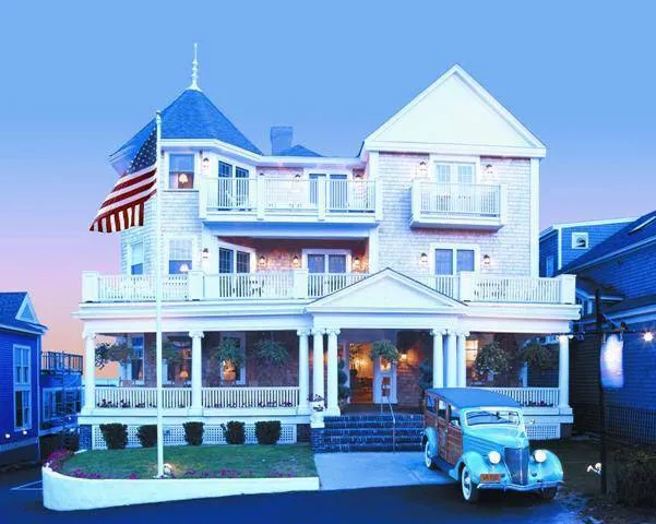 Anchor Inn Beach House 5