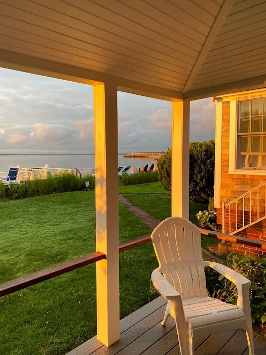 The Masthead Resort 5