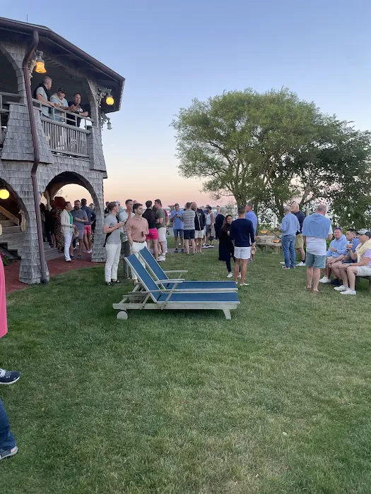 Land's End Inn 5