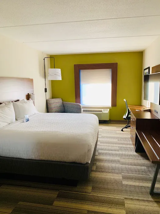 Holiday Inn Express Wilmington North - Brandywine by IHG 4