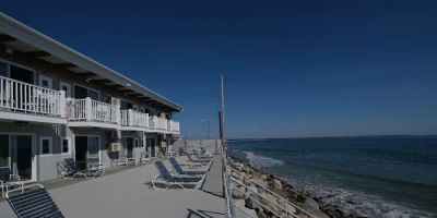 Lafayette's Oceanfront Resort
