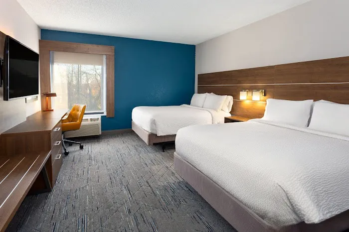 Holiday Inn Express New Albany - Louisville NW by IHG 4