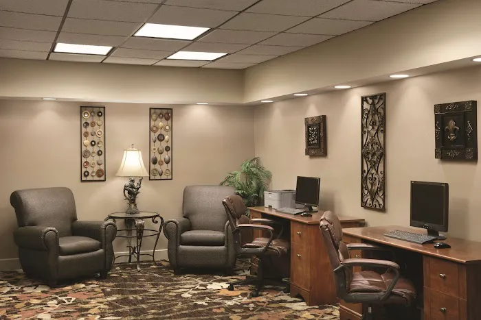 Radisson Hotel Louisville North 4