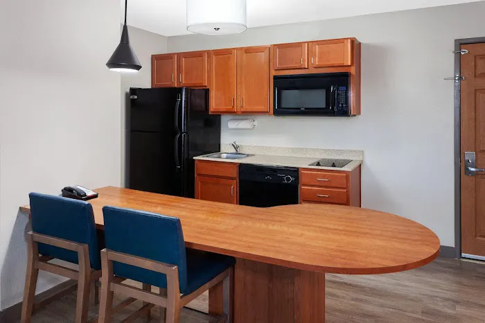 Candlewood Suites Louisville North by IHG 4