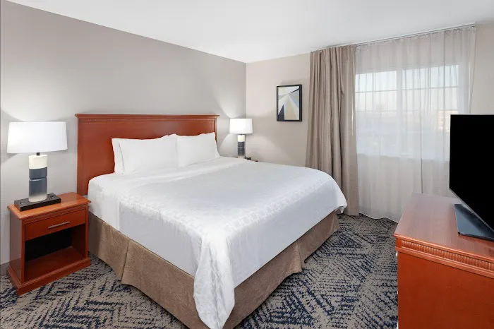 Candlewood Suites Louisville North by IHG 4
