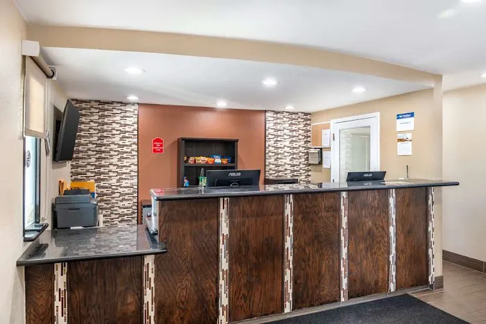 Best Western Green Tree Inn 4