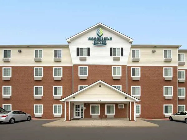 WoodSpring Suites Louisville Clarksville 4