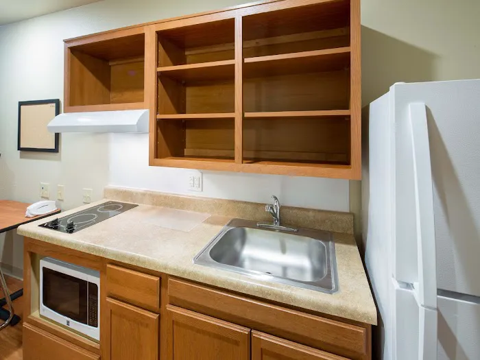 WoodSpring Suites Louisville Clarksville 4