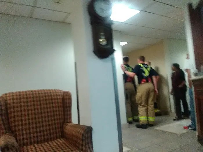 Americas Best Value Inn Louisville 4