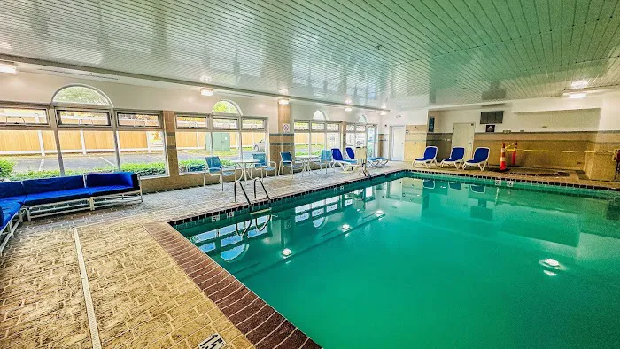 Four Points by Sheraton Louisville Airport 5