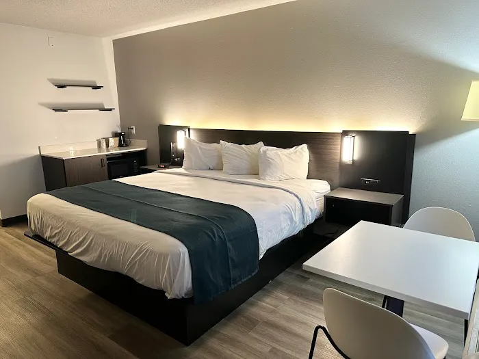Studio 6 Suites Louisville KY Airport Expo Center 5
