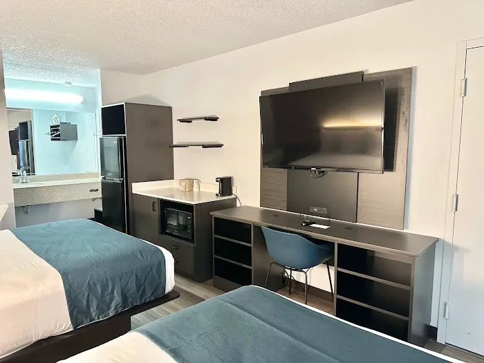 Studio 6 Suites Louisville KY Airport Expo Center 5