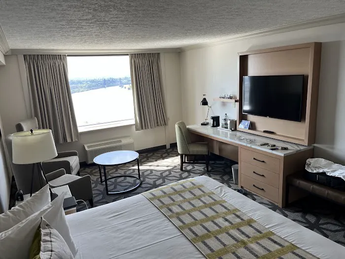THE GALT HOTEL, Louisville , KY 4