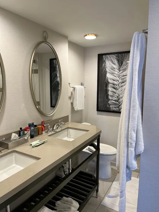 THE GALT HOTEL, Louisville , KY 4