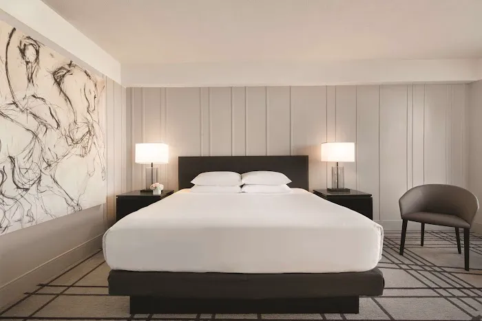 Hyatt Regency Louisville 5