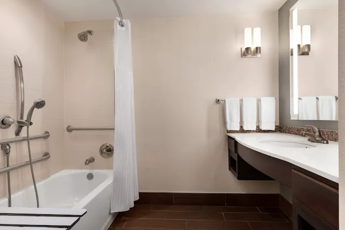 Hilton Garden Inn Louisville Downtown 5