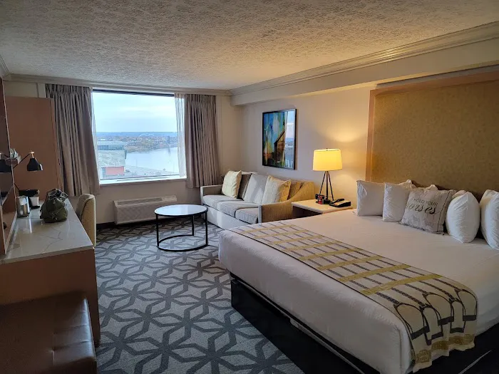 The Galt House Hotel 5