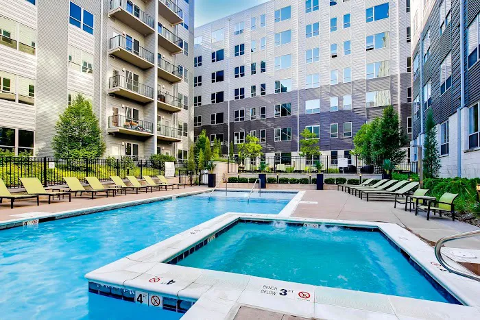 4th Street Suites 5