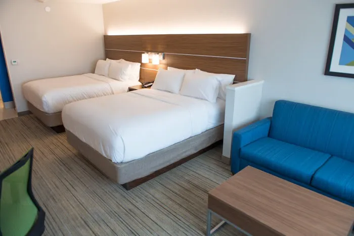 Holiday Inn Express & Suites Louisville N - Jeffersonville by IHG 4