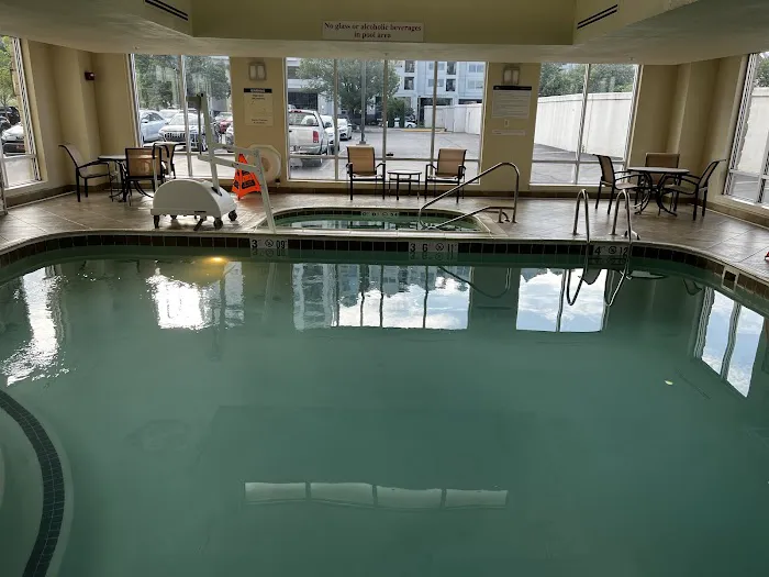 Sheraton Louisville Riverside Hotel 4