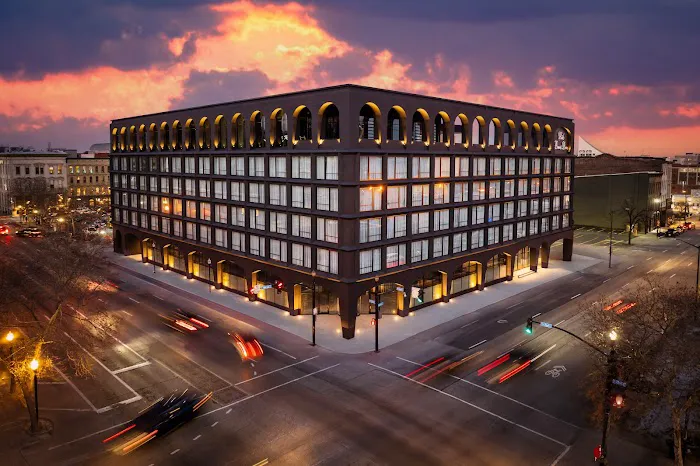 Hotel Bourre Bonne Louisville, Curio Collection by Hilton 5