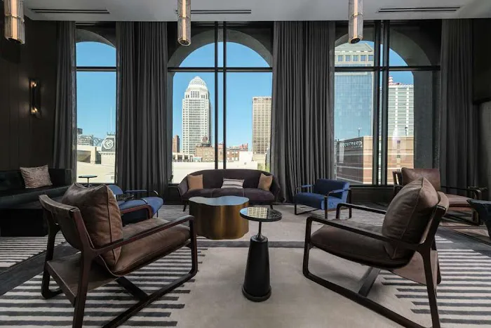 Hotel Bourre Bonne Louisville, Curio Collection by Hilton 5