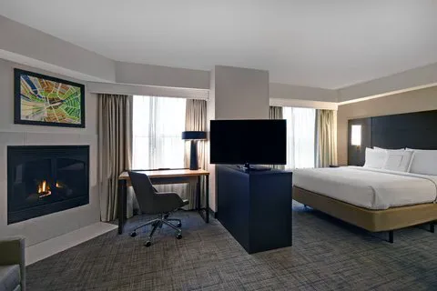 Residence Inn Louisville Airport 5