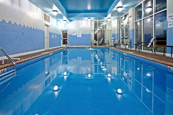 Holiday Inn Louisville Airport South by IHG 4